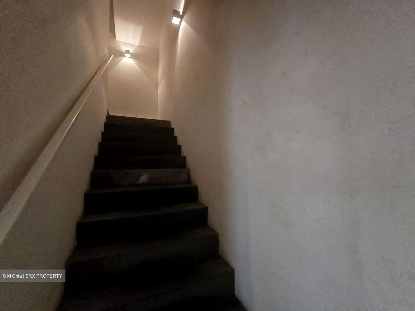 Mohamed Sultan Road (D9), Office #566768451